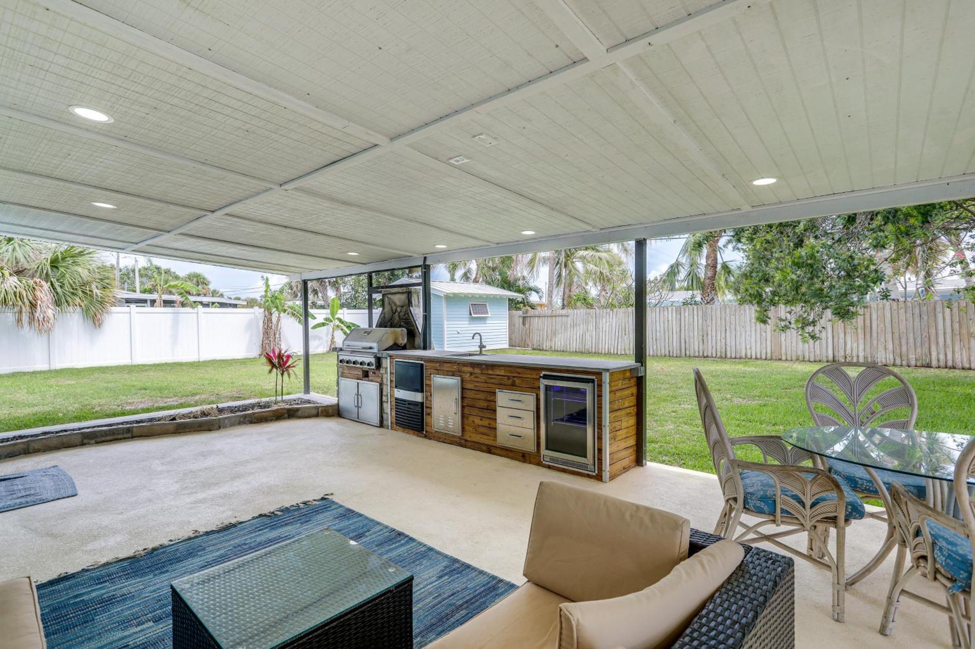 Pet-Friendly Cocoa Beach Home Walk To Beach! 外观 照片