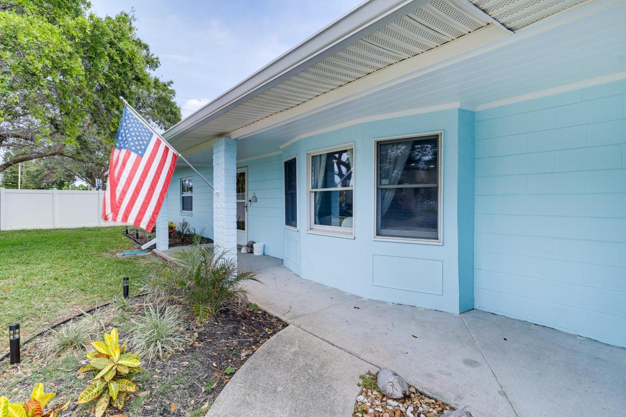 Pet-Friendly Cocoa Beach Home Walk To Beach! 外观 照片