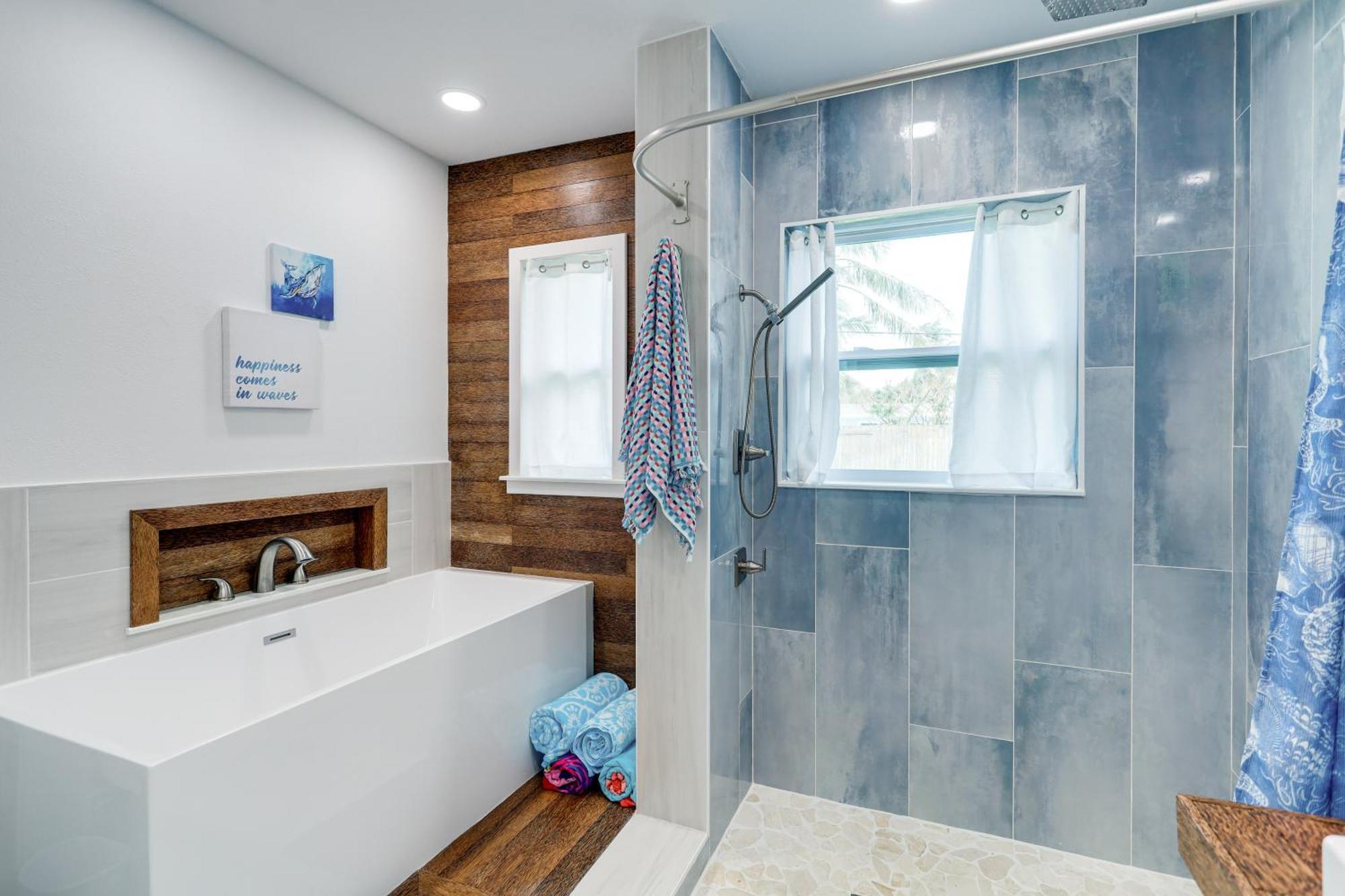 Pet-Friendly Cocoa Beach Home Walk To Beach! 外观 照片