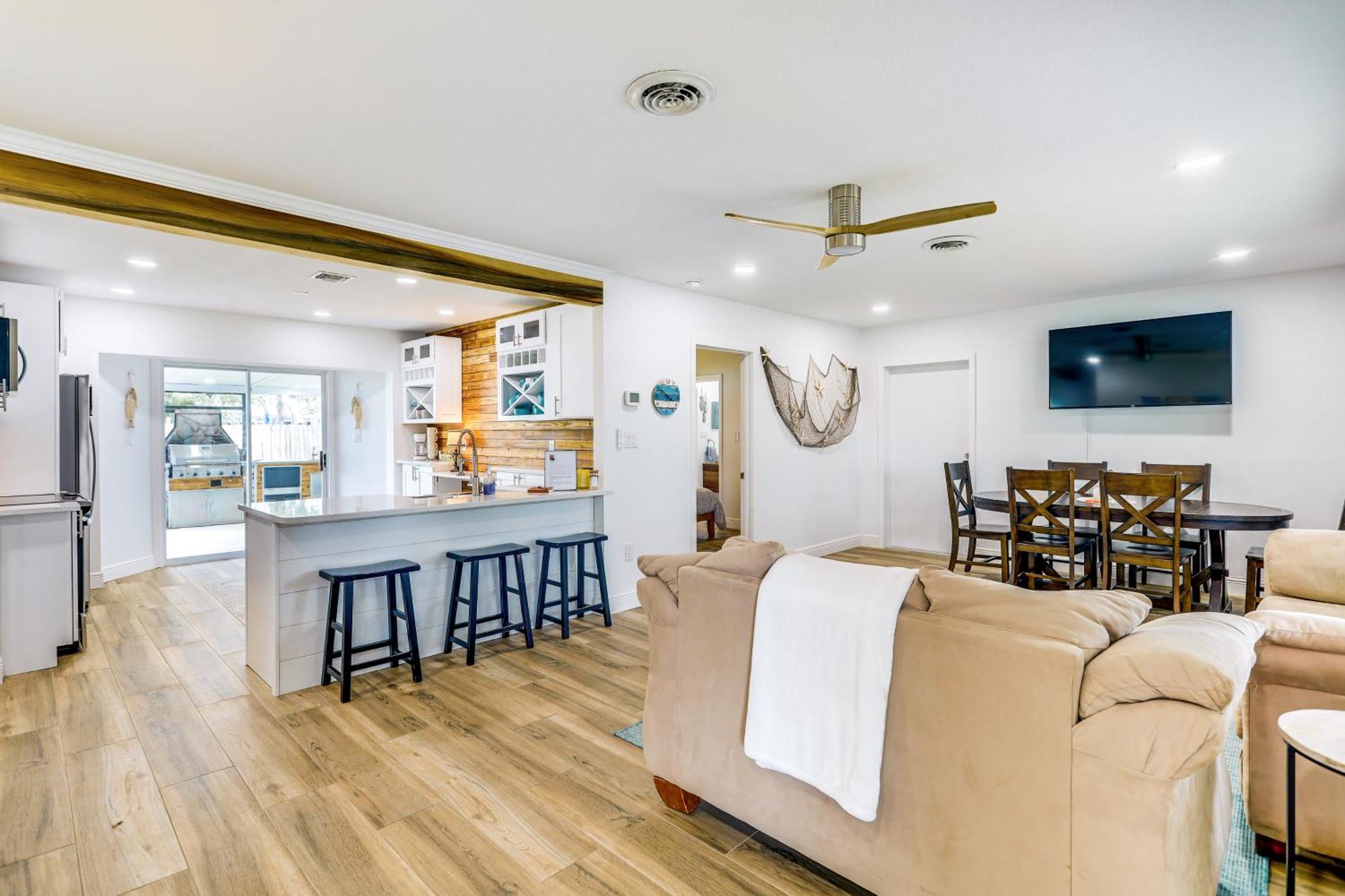 Pet-Friendly Cocoa Beach Home Walk To Beach! 外观 照片