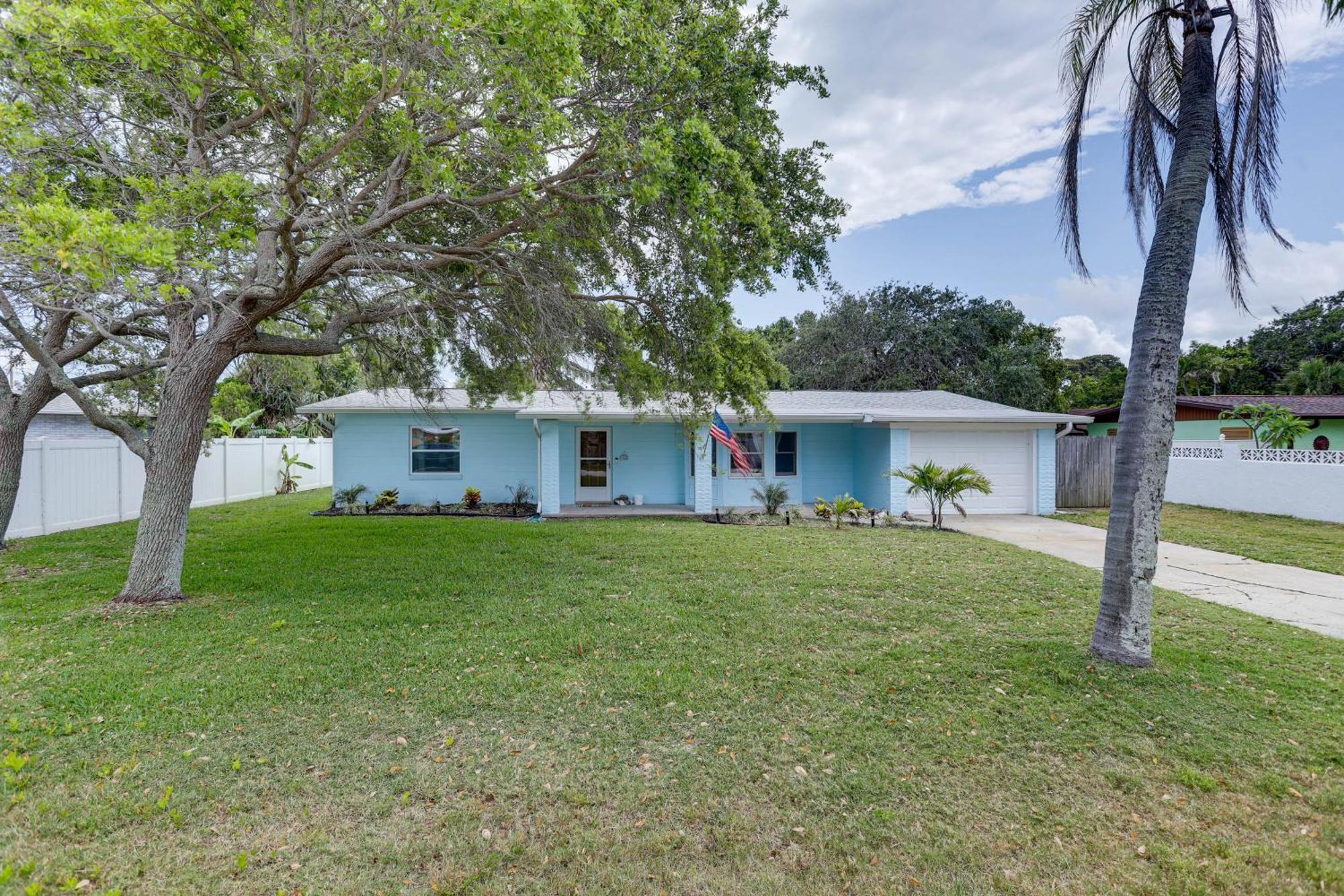 Pet-Friendly Cocoa Beach Home Walk To Beach! 外观 照片